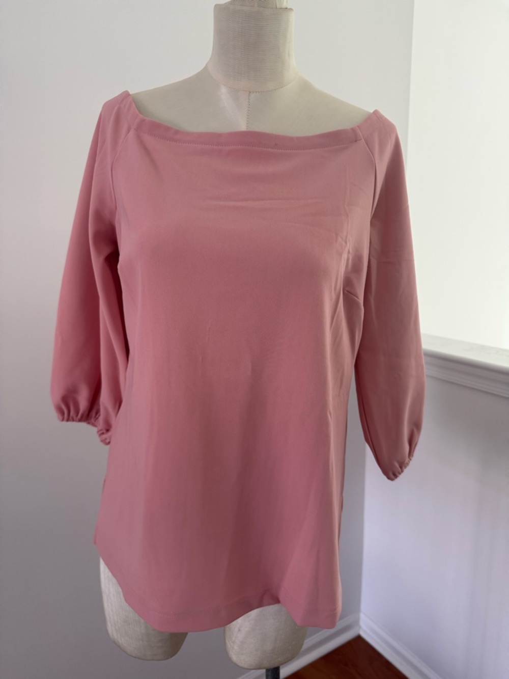 Boston Proper Dusty Rose Boatneck 3/4 Sleeve Blouse
